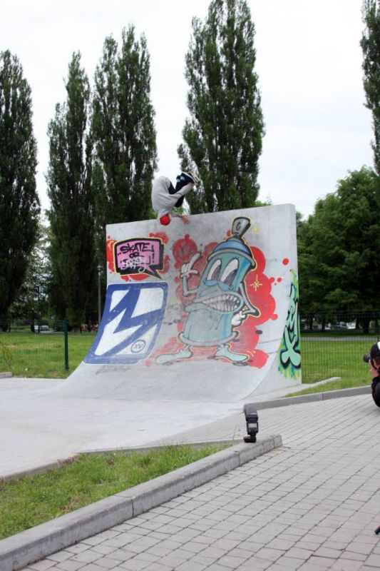 Aaron Jaws Homoki - skatepark Mistrzejowice - Krakow