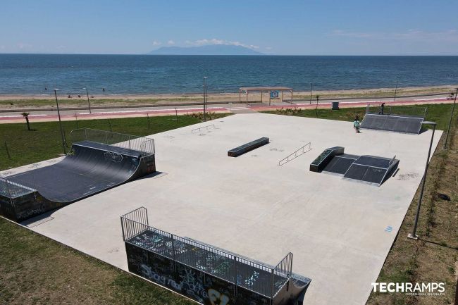 Alexandroupolis Skatepark (grécky) Alexandroupolis Skatepark (grécky)