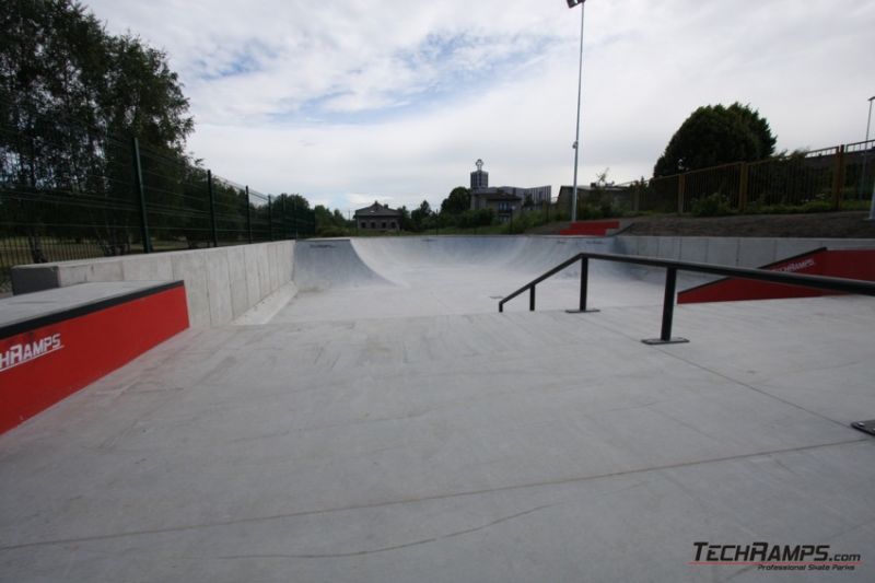 Betonowe skateparki Techramps - park w Radzionkowie