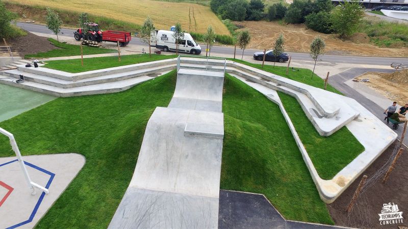 Concrete skatepark in Świecie