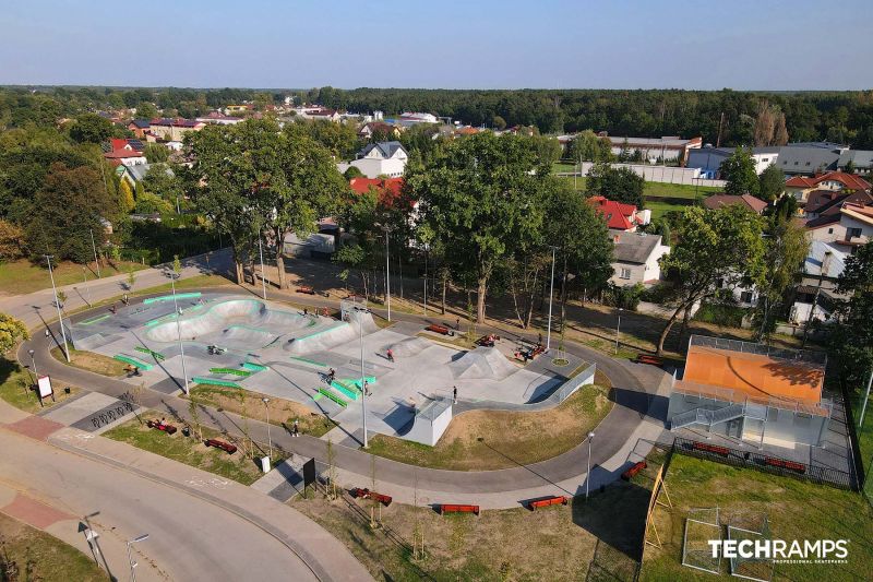 concrete skatepark zielonka