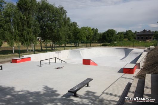 Concrete skateparks and components