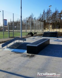 Funbox with grindboxem, skatepark Szamotuly