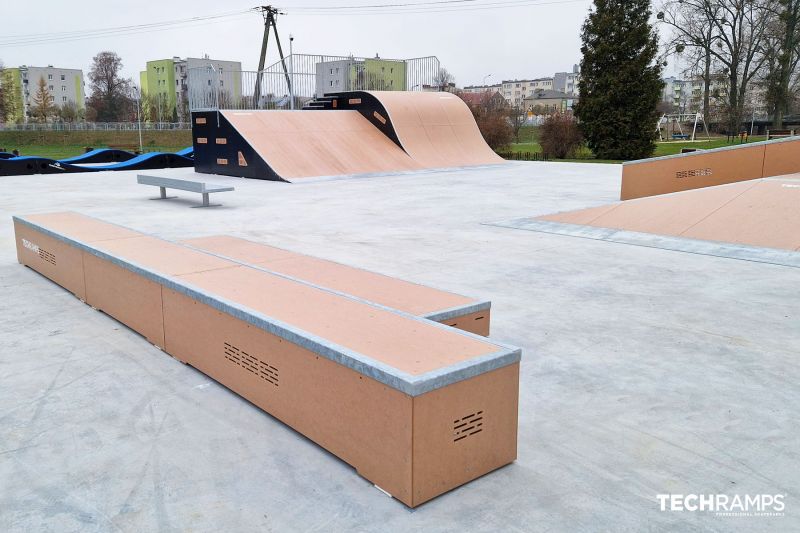 Grindbox 1 + Grindbox 2 - Skatepark Plonsk 