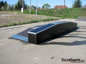 Mini Skatepark w Tuchowie - 8