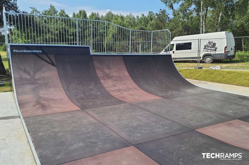 Miniramp H150/180 -Skatepark Gniezno 