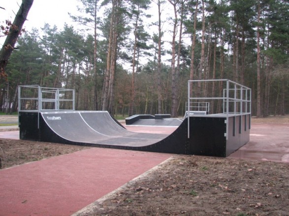 Minirampa - Techramps - Skatepark w Pobierowie