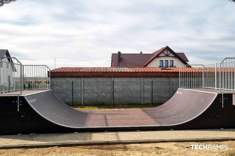 Drewniany skatepark - Jędrzychów