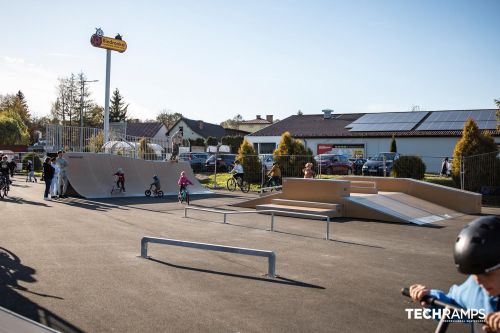 Modulární skatepark - T