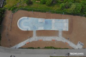 Návrh a výstavba betónových skateparkov