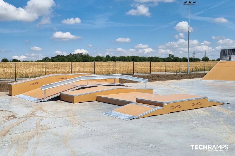 Obstacles at the Jerzmanowa skatepark