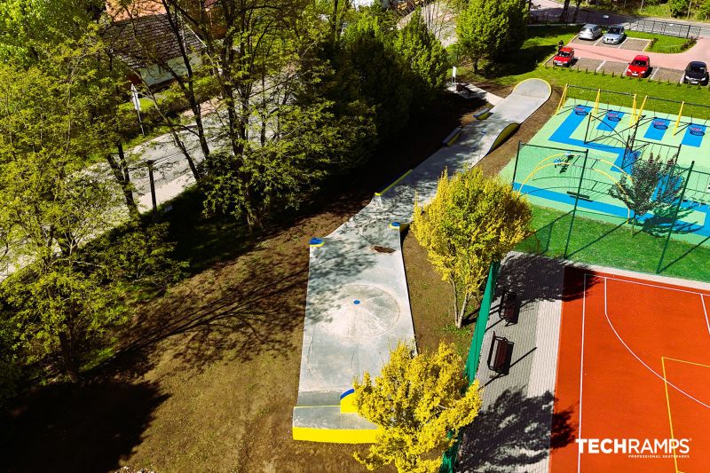 skatepark in cemento 