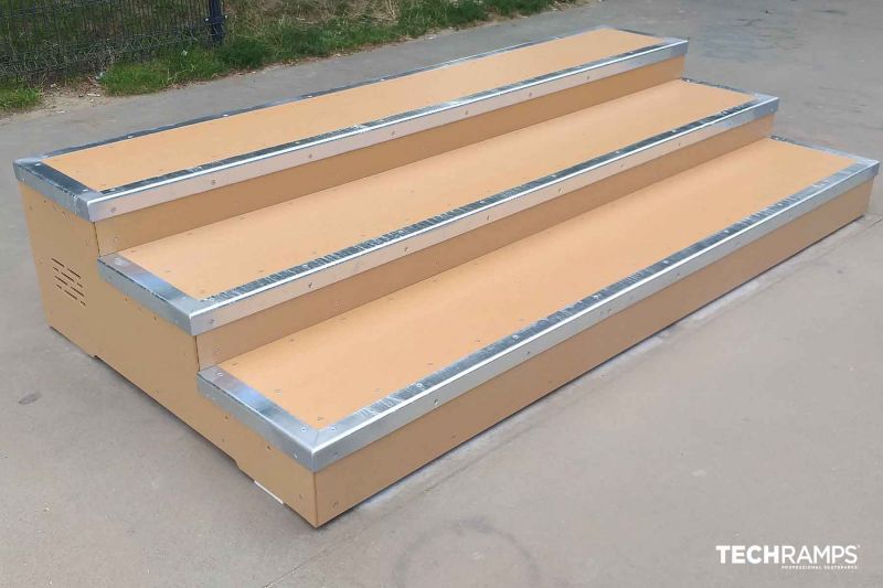 Plate-forme de rue - skatepark 