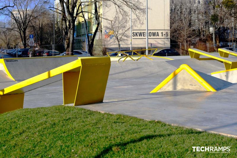 Pole Jam - przeszkoda na skateparku 