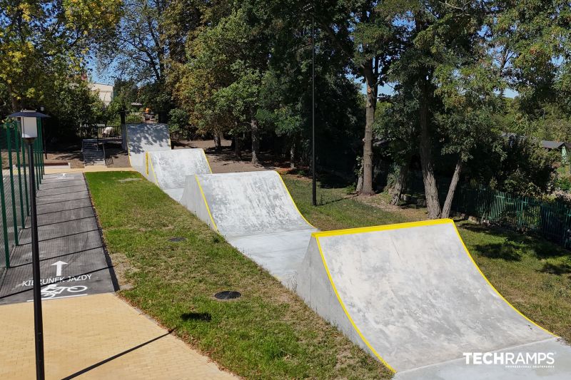 sekcja lotna na skateparku w Mińsku Mazowieckim 