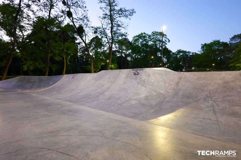 Skatepark betonowy Skateparki