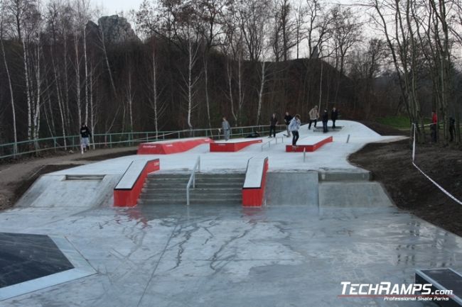 Skatepark de hormigón en Kielce