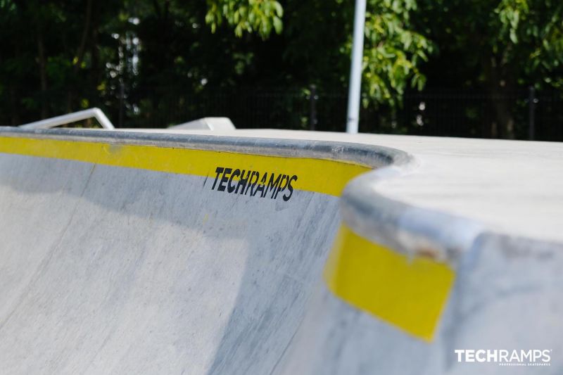 Logo Techramps - skatepark 