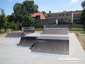 Skatepark w Dębnie_1