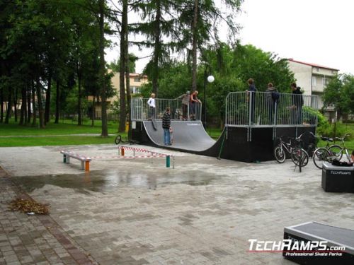 Skatepark w Kłaju