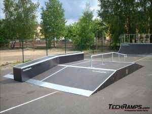 Skatepark w Murowanej Goślinie - 4