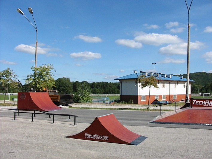 Skatepark w Nowinach 6