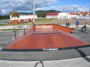 Skatepark w Nowinach 7