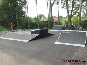 Skatepark w Obornikach Śląskich - 7