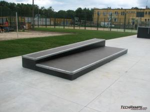 Skatepark w Skwierzynie - grindbox