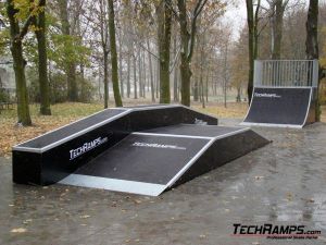 Skatepark w Tarnowie Podgórnym - 3