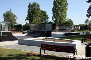 Skatepark w Zgorzelcu  minirampa