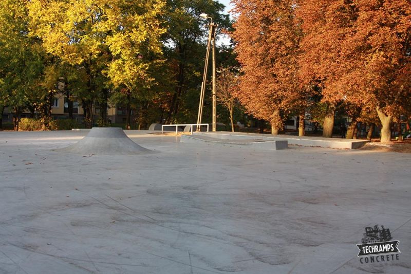 skatepark_komarowka