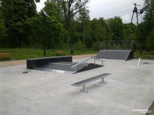 skatepark_wiazowna