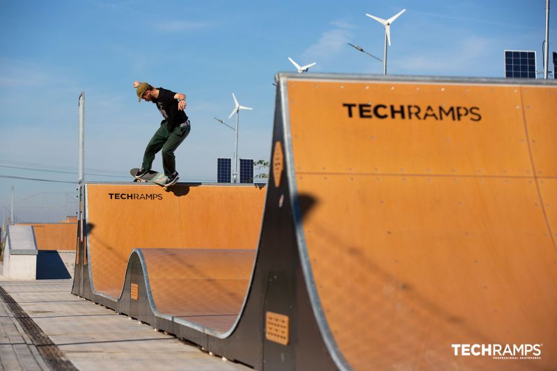 Скейтпарк від Techramps