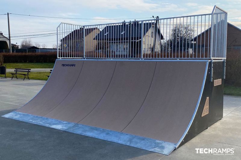 Quarterpipe - Skatepark Białobrzegi 