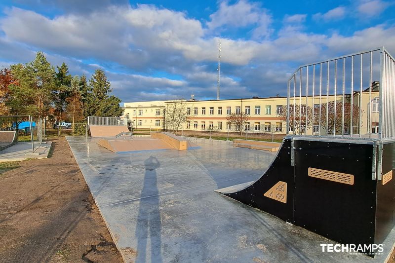 Skatepark modułowy, ul. Olimpijska 1, Kozłów Biskupi