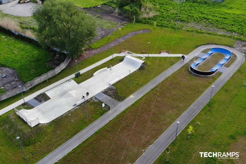 Изградивме бетонски скејт -парк во Шачини. Покрај овој објект, исто така беше изградена модуларна велосипедска патека, односно пумпа, како дополнителна атракција за локалната заедница.